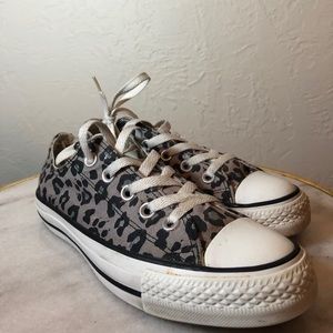 Converse Women’s Cheetah Gray Black Silver Sneaker